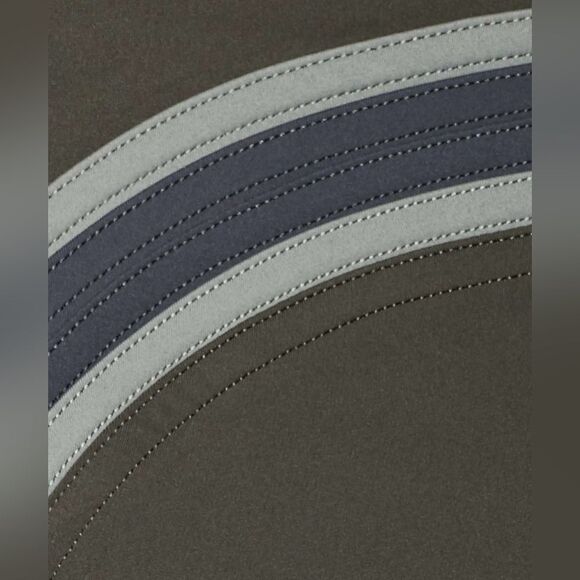 Lululemon Size 2 Run Crew Tight *28" Dark Olive Leggings - Picture 11 of 13